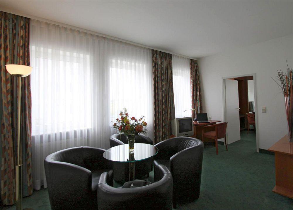 DORMERO Hotel Dresden Airport Habitación foto