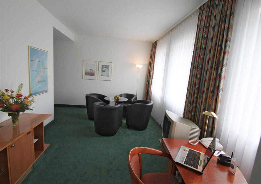 DORMERO Hotel Dresden Airport Habitación foto